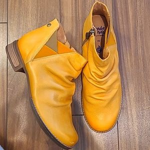 Wanda Panda booties in a beautiful fall yellow color